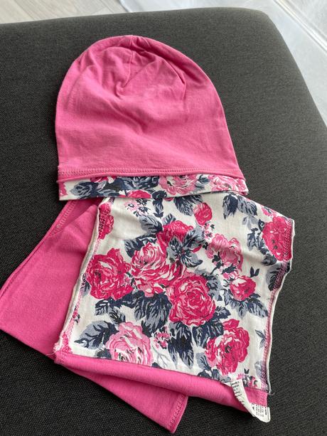 Set čiapka a nákrčnik, 86