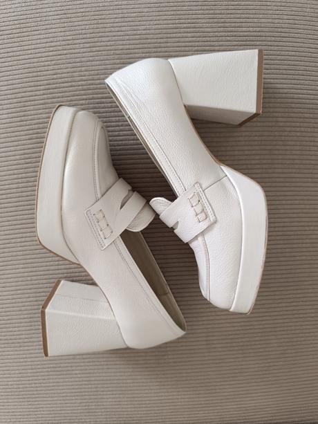 Béžové kožené topánky na hrubom podpätku, 39