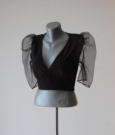 Čierny organzový crop top, bershka,m