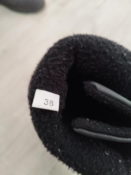 Čižmy na šnurovanie, 38