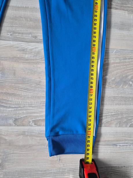 Krásne adidas tepláky - ako nové, adidas,146