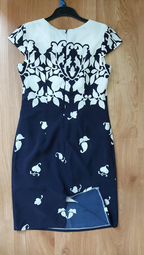 Kvetinové šatičky, l