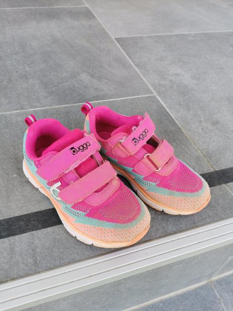 Športová obuv. tenisky na tenis v. 28, 28