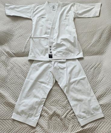 Kimono outshock na karate, 152