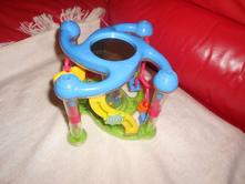 Kocka na rozvoj jemnej motoriky, 