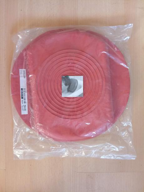 Opierka hlavy do vane, 