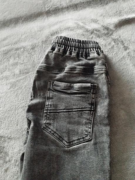 Frajerské rifle, reserved,146