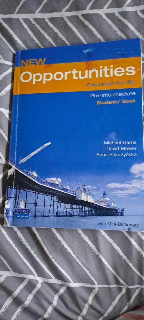 Učebnica new oppyrtunities, 