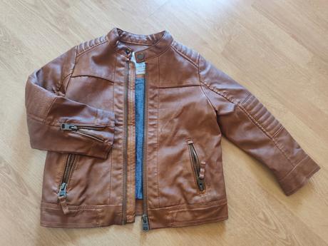 Koženková frajerská, zara,110
