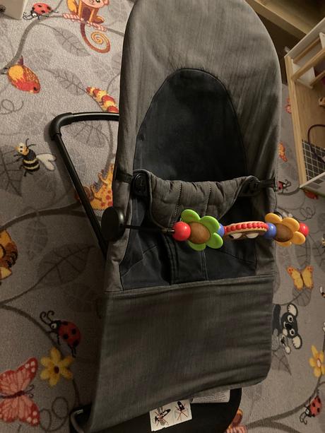 Lehatko babybjorn s hračkou, 