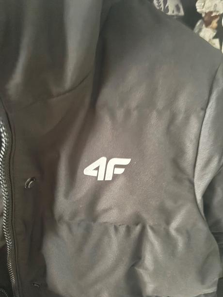 Dlhy kabát ( bunda ) 4f, xs