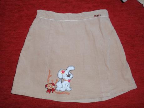 Suknička so psíkom, 110