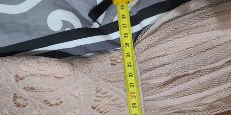 Dámske spoločenské šaty, m