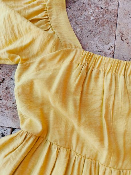 Letné šaty z viskozy  zn. medicine, s