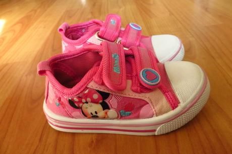 Tenisky - plátenky s minnie - veľ. 20-21, 20