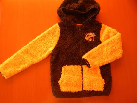 Chlpatá mikinka, lupilu,110