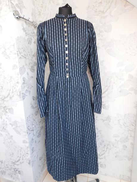 Luxusny dirndl saty/kroj, 44