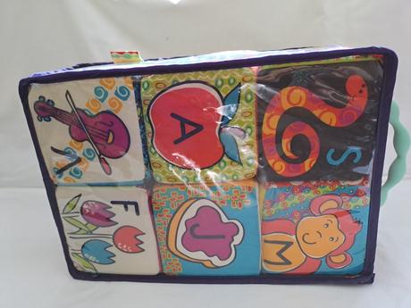 Textilne interaktivne kocky, 6m+, 