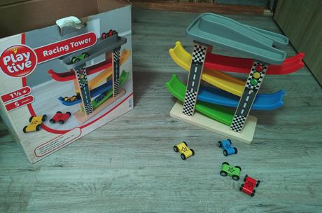 Drevená pretekárska veža, 