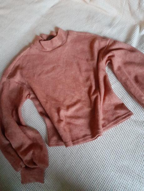 Staroruzovy sveter, m