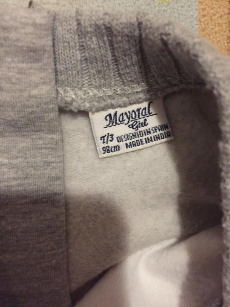 Saty so psikmi, mayoral,98