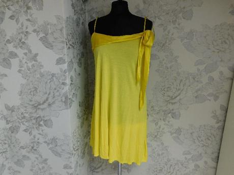 Kvalitne upletove letne šaty, 38