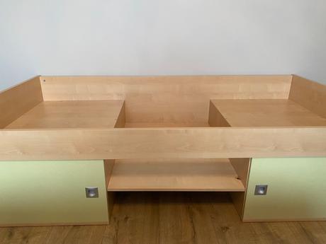 Posteľ, šírka (cm): 90,dĺžka (cm): 200