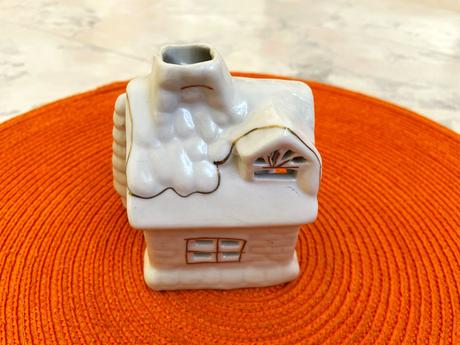 Chalúpka na čajovú sviečku,