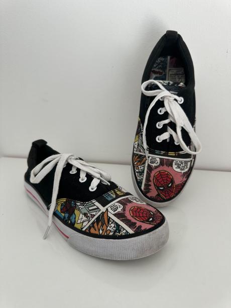 Tenisky spiderman, h&m,38