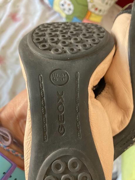 Geox kožené púdrové baleríny, geox,33