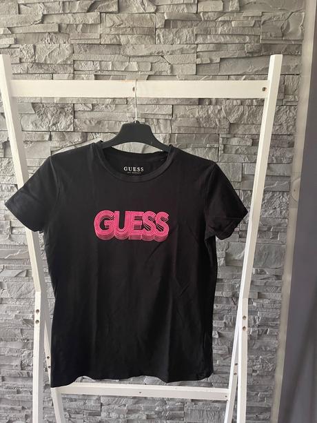 Guess v.m, guess,m