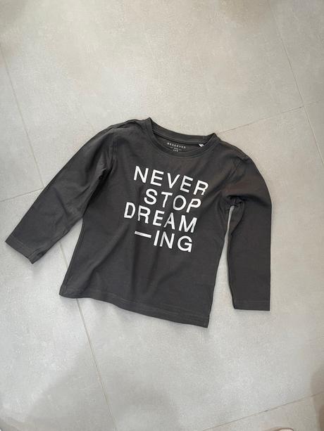 Never stop dreaming, reserved,110