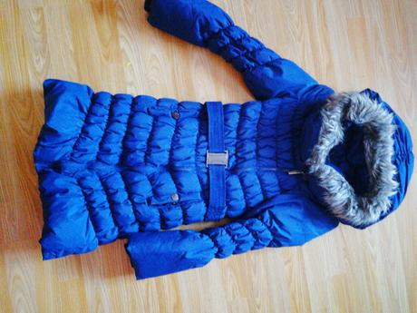 Paperova vetrovka dlhsieho strihu, s