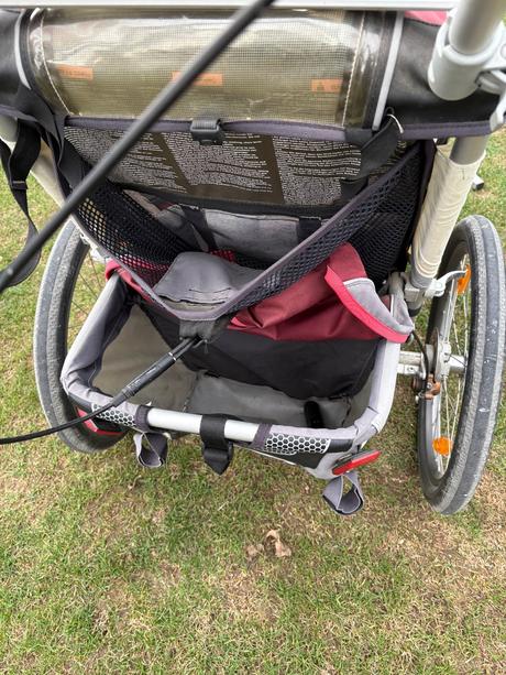 Cyklovozik chariot cx1, 