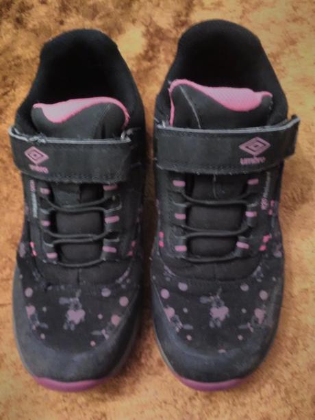 Botasky umbro, umbro,34
