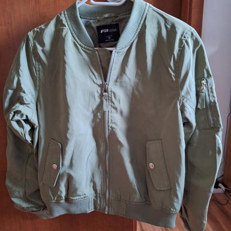 Bomberka, fishbone,m