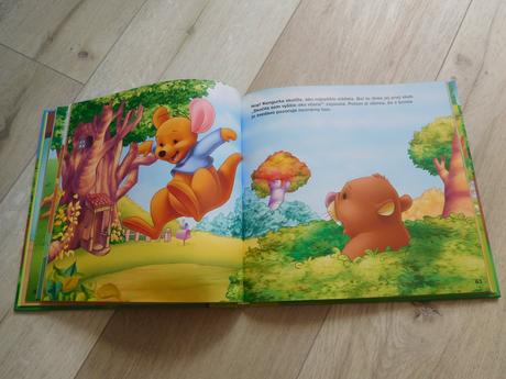 Macko puf---25 x 24 cm, 145 strán nová, 