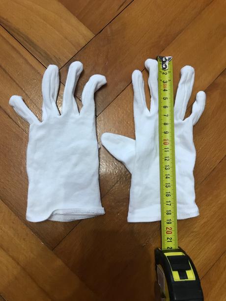 Biele rukavice,