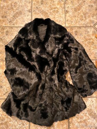 Luxusný dámsky kožuch,