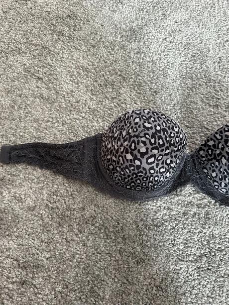 Pink čierno šedá podprsenka 32d, victoria's secret,70d