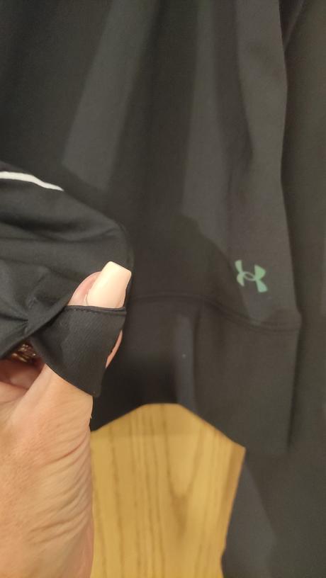 Funkčná mikina, under armour,m / s / xl