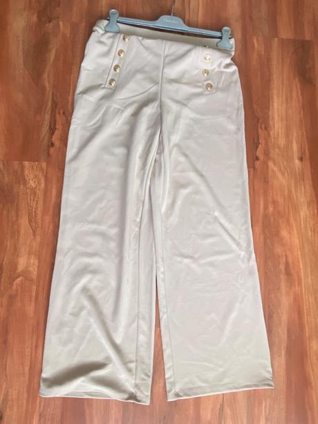 Siroke nohavice s gombickami, h&m,m