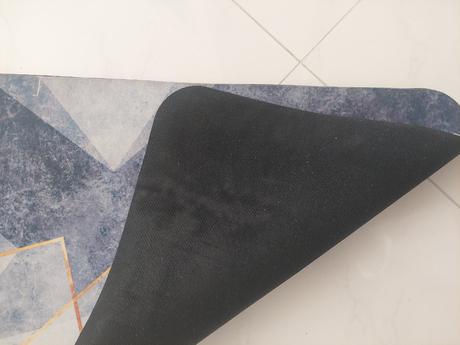 Protišmyková podložka, 