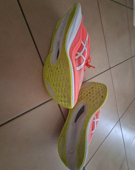 Bežecké tenisky, asics,39