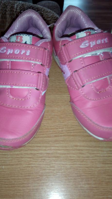 Tenisky pre dievčatko veľkosť 29, 29