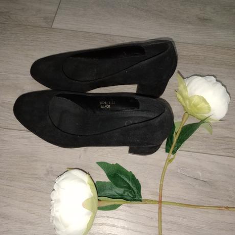 Semišové lodičky, 37