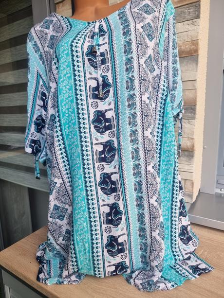 Bluzky znackove 46-48, 48