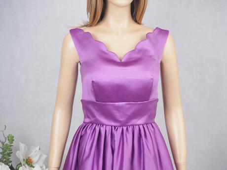 Kvalitné spoločenské šaty, s