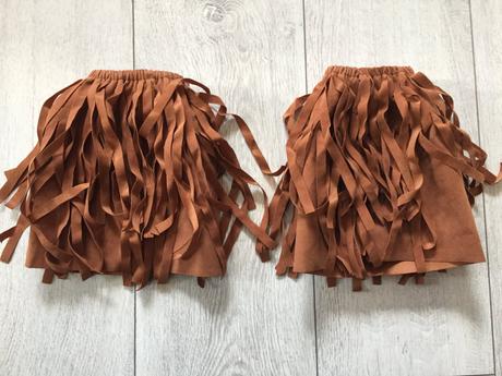 Dievčensky kostym hippie 8-10 rokov,