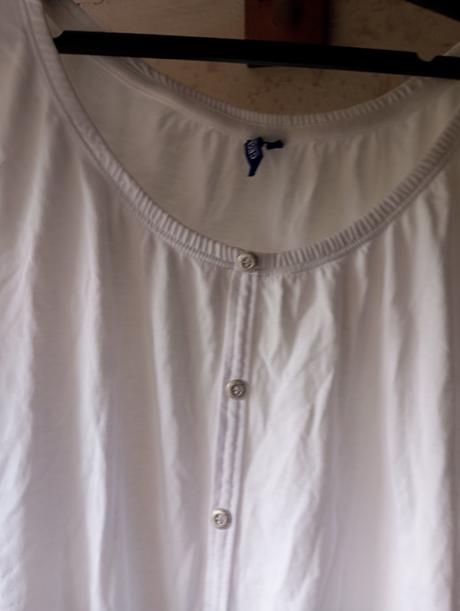 Snehové biela predĺžená bluzka, 44